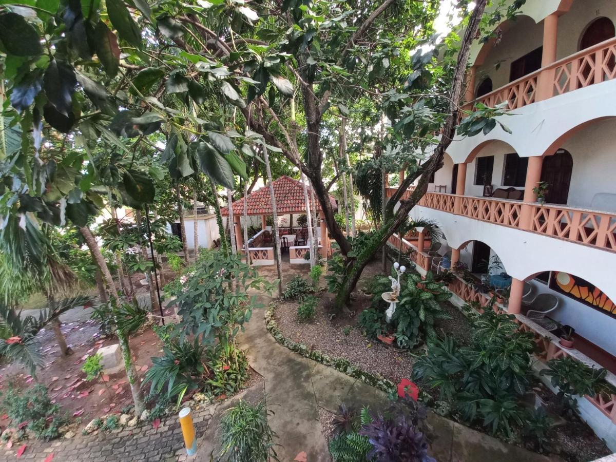 Residencial Estephany Sosúa Екстериор снимка