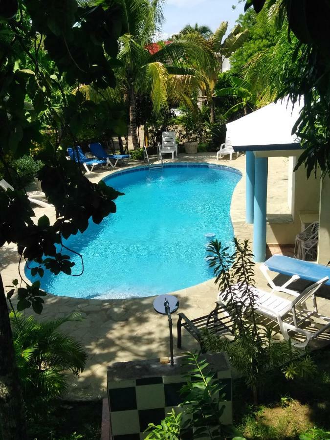 Residencial Estephany Sosúa Екстериор снимка